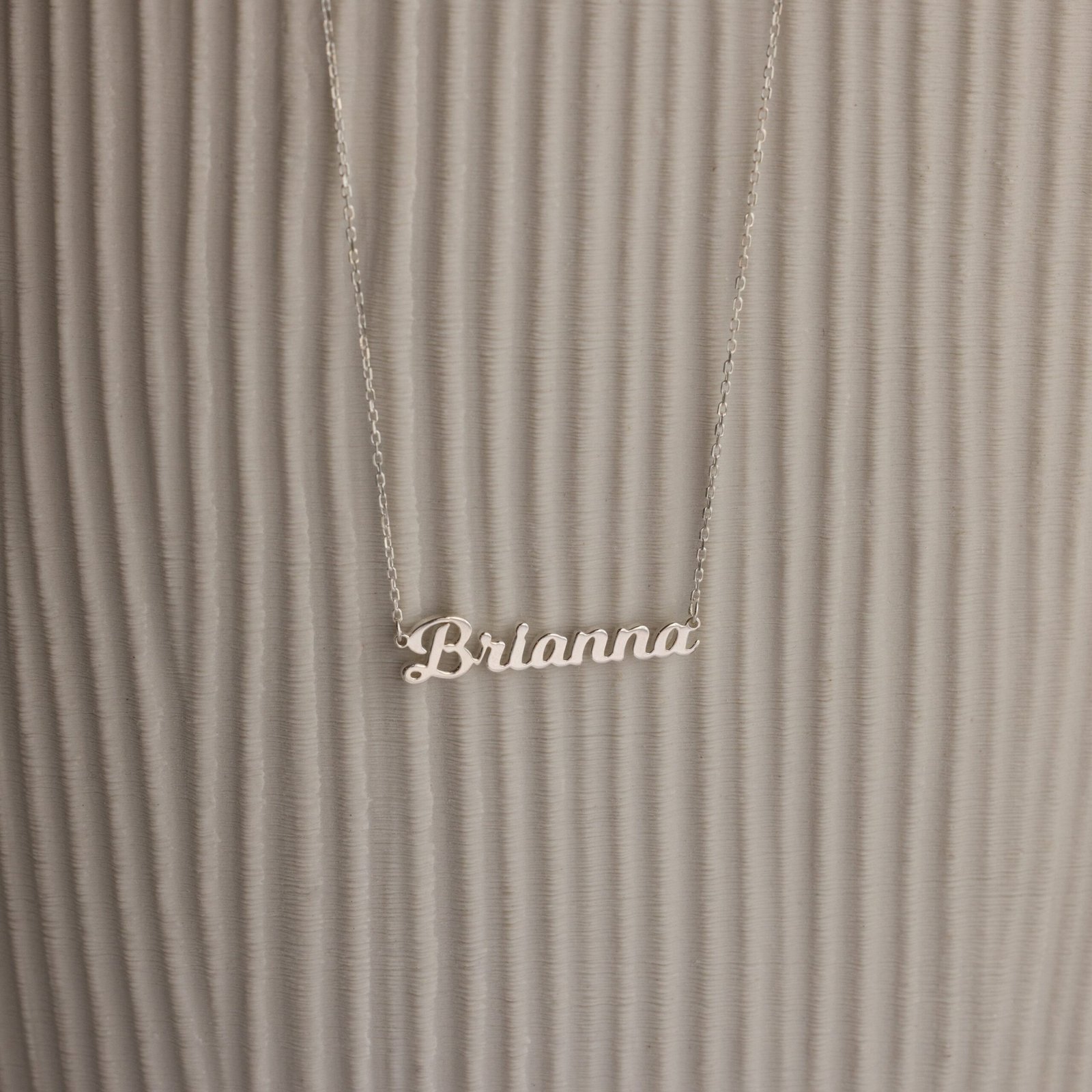Mellow Name Necklace
