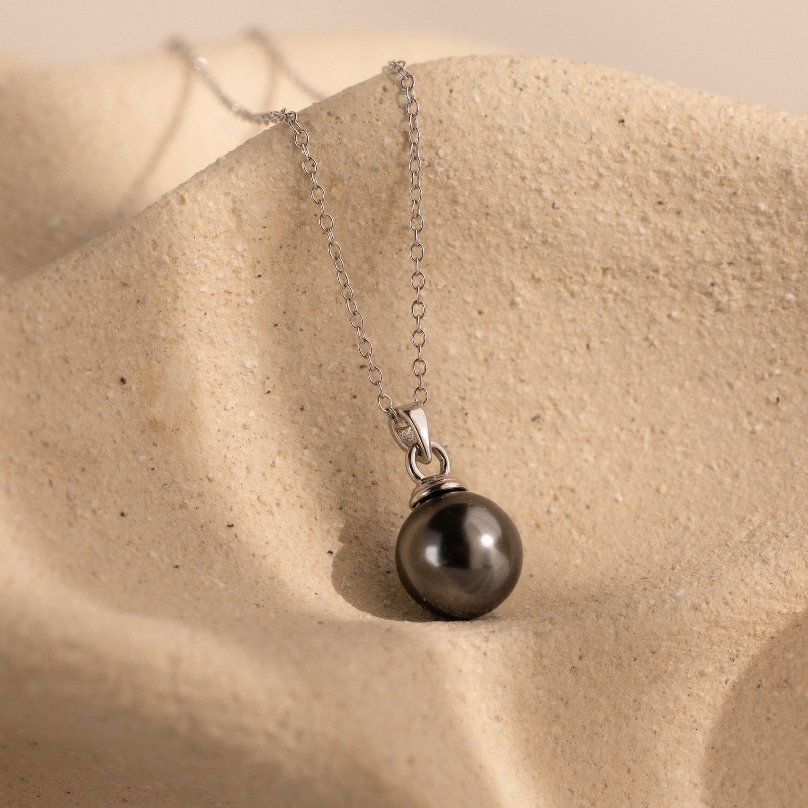 Midnight Pearl Necklace