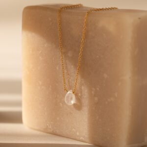Teardrop Moonstone Necklace