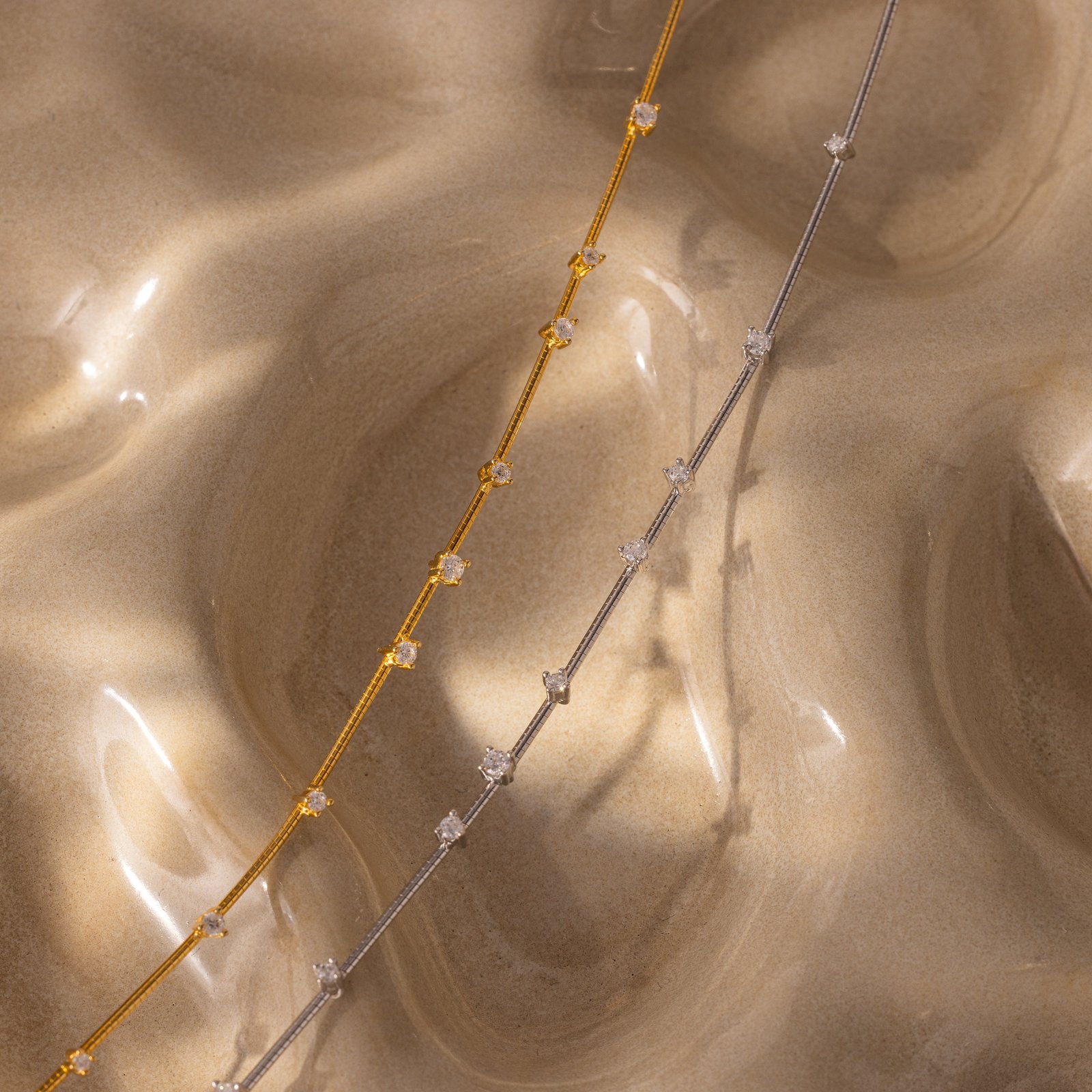 Sprinkle Diamond Necklace