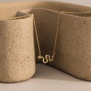 Dainty Viper Necklace